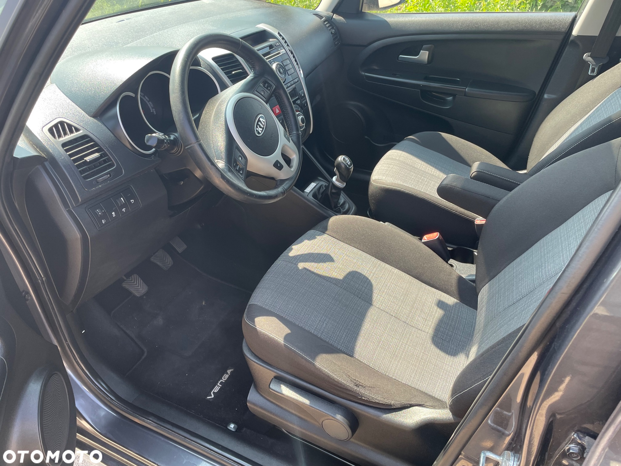 Kia Venga 1.4 Business Line - 8