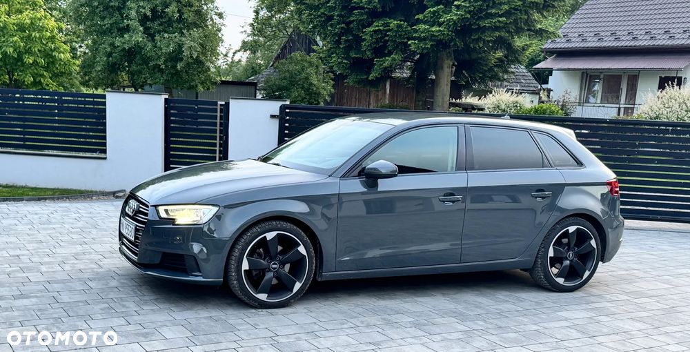 Audi A3 Sportback - 11
