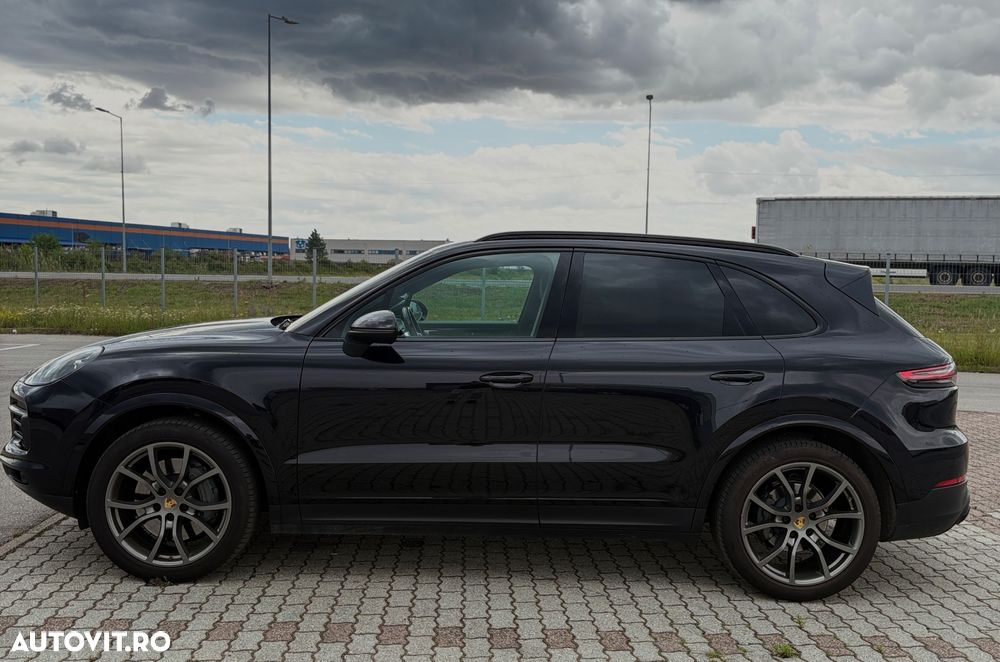 Porsche Cayenne - 3