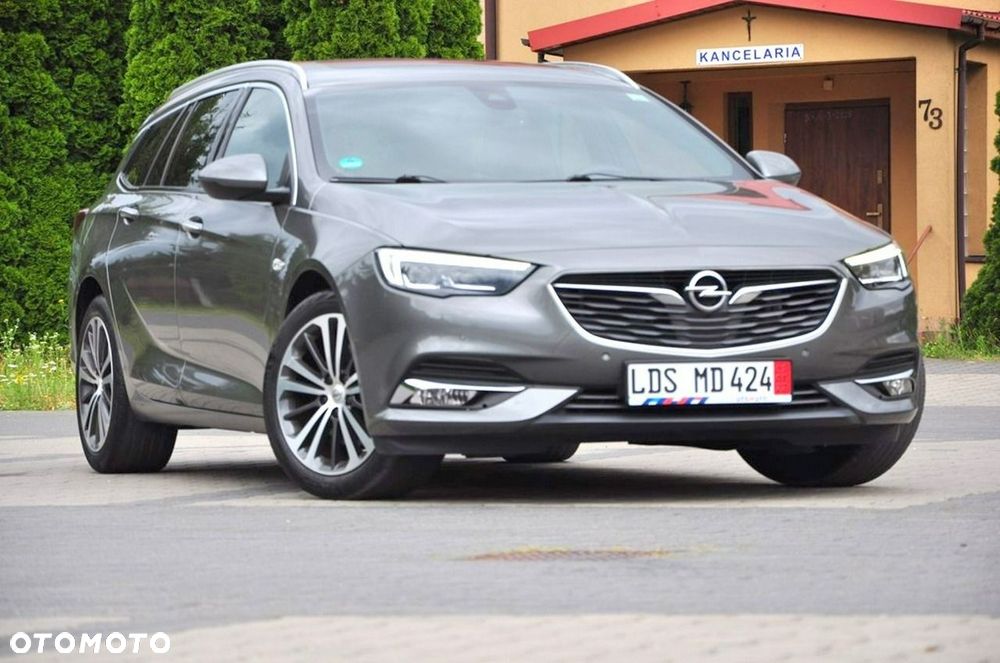 Opel Insignia - 11