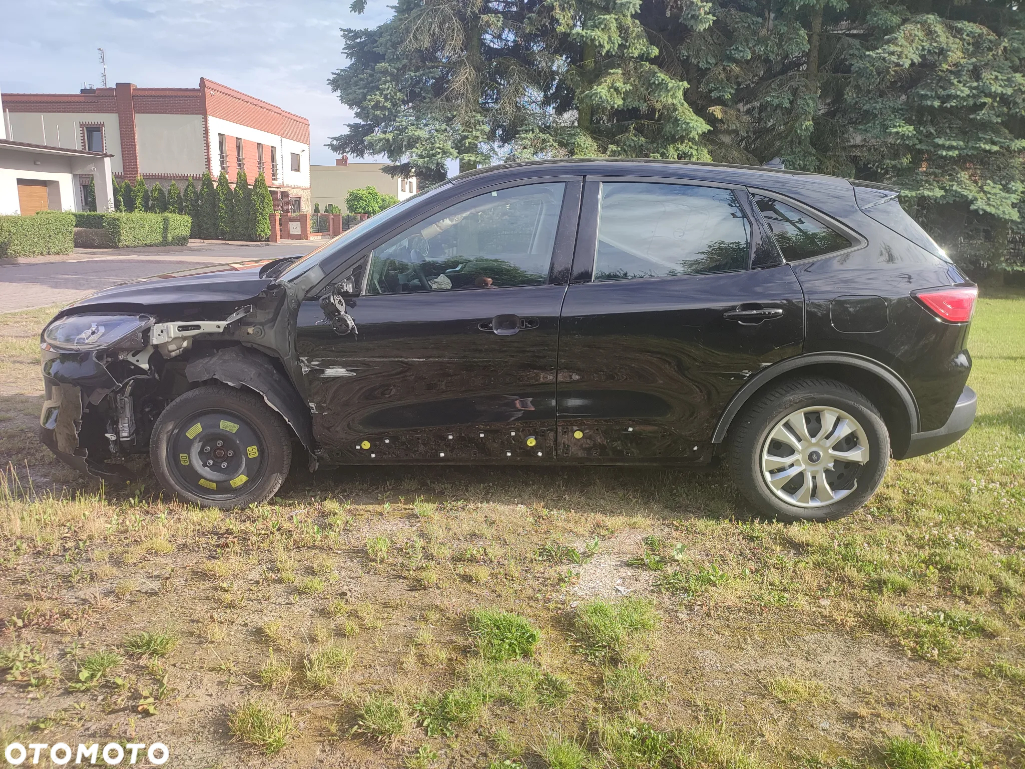 Ford Kuga - 3