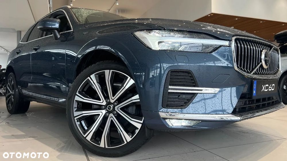 Volvo XC 60 B5 D AWD Geartronic Inscription - 3