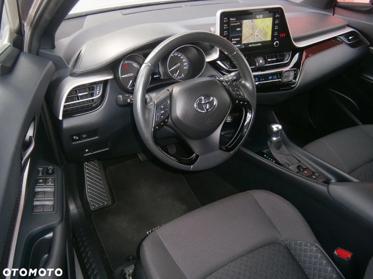 Toyota C-HR 1.8 Hybrid Executive - 10