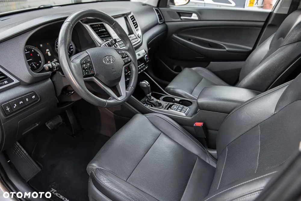 Hyundai Tucson blue 1.7 CRDi 2WD DCT Trend - 16