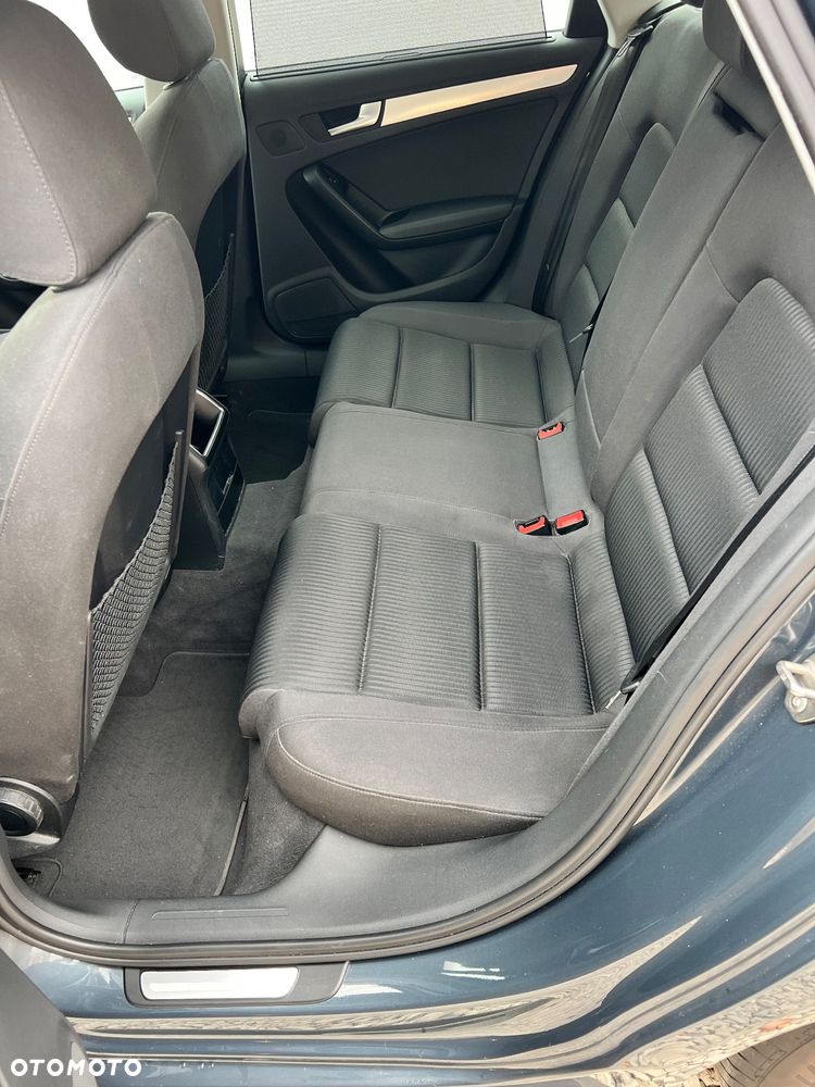Audi A4 Avant 2.0 TDI DPF Attraction - 11