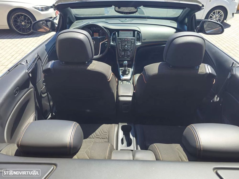 Opel Cascada 1.4 T S/S - 8