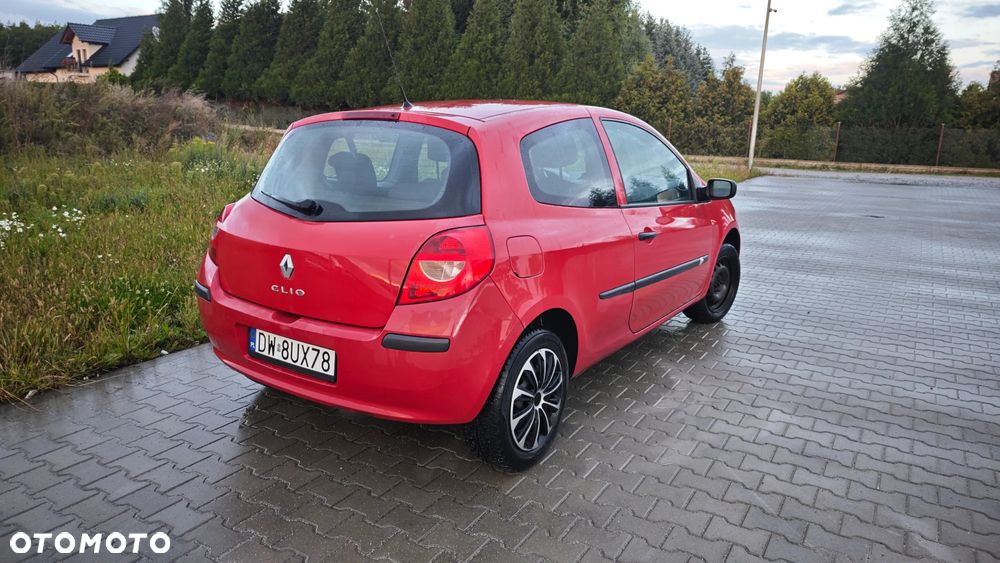Renault Clio 1.5 dCi Expression - 3