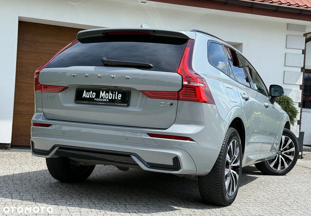 Volvo XC 60 B4 D AWD Plus Dark - 5