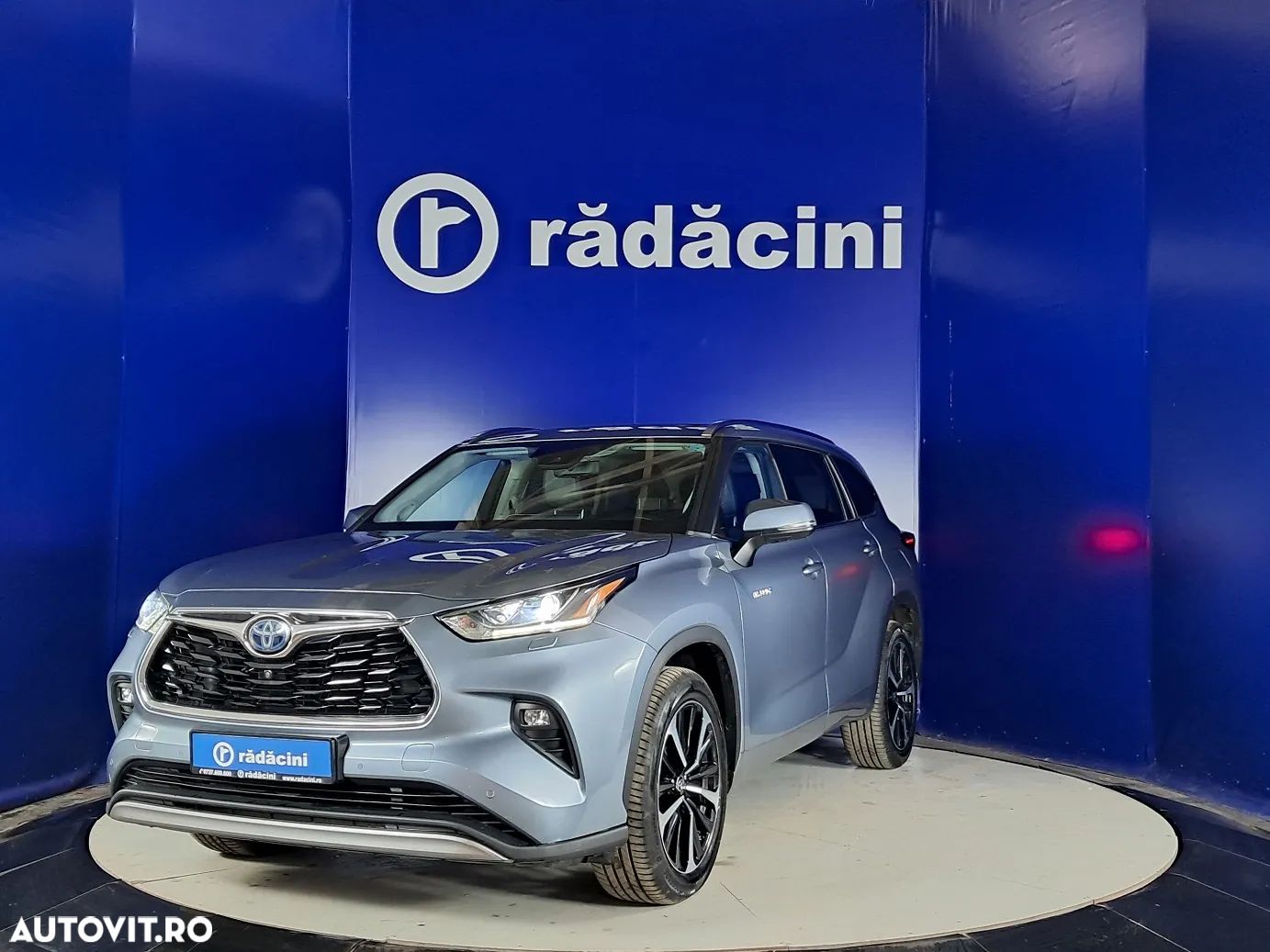 Toyota Highlander - 1