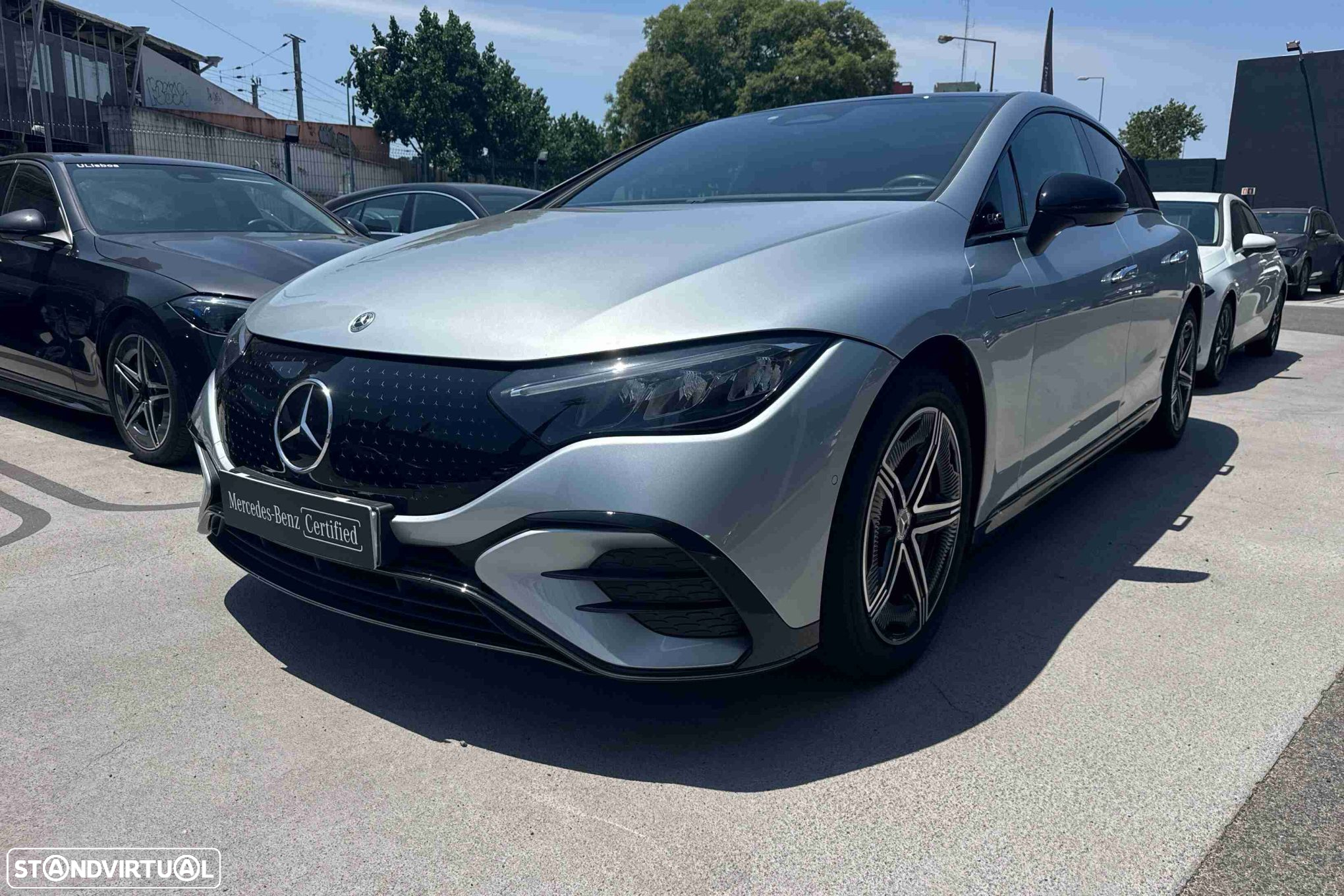 Mercedes-Benz EQE 350 - 5