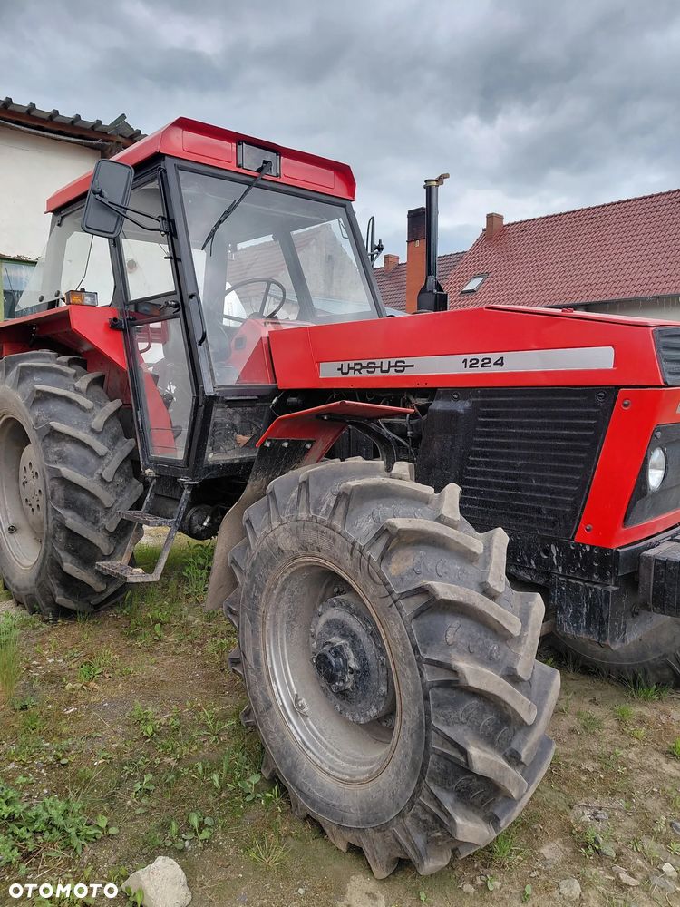 Ursus 1224 - 2