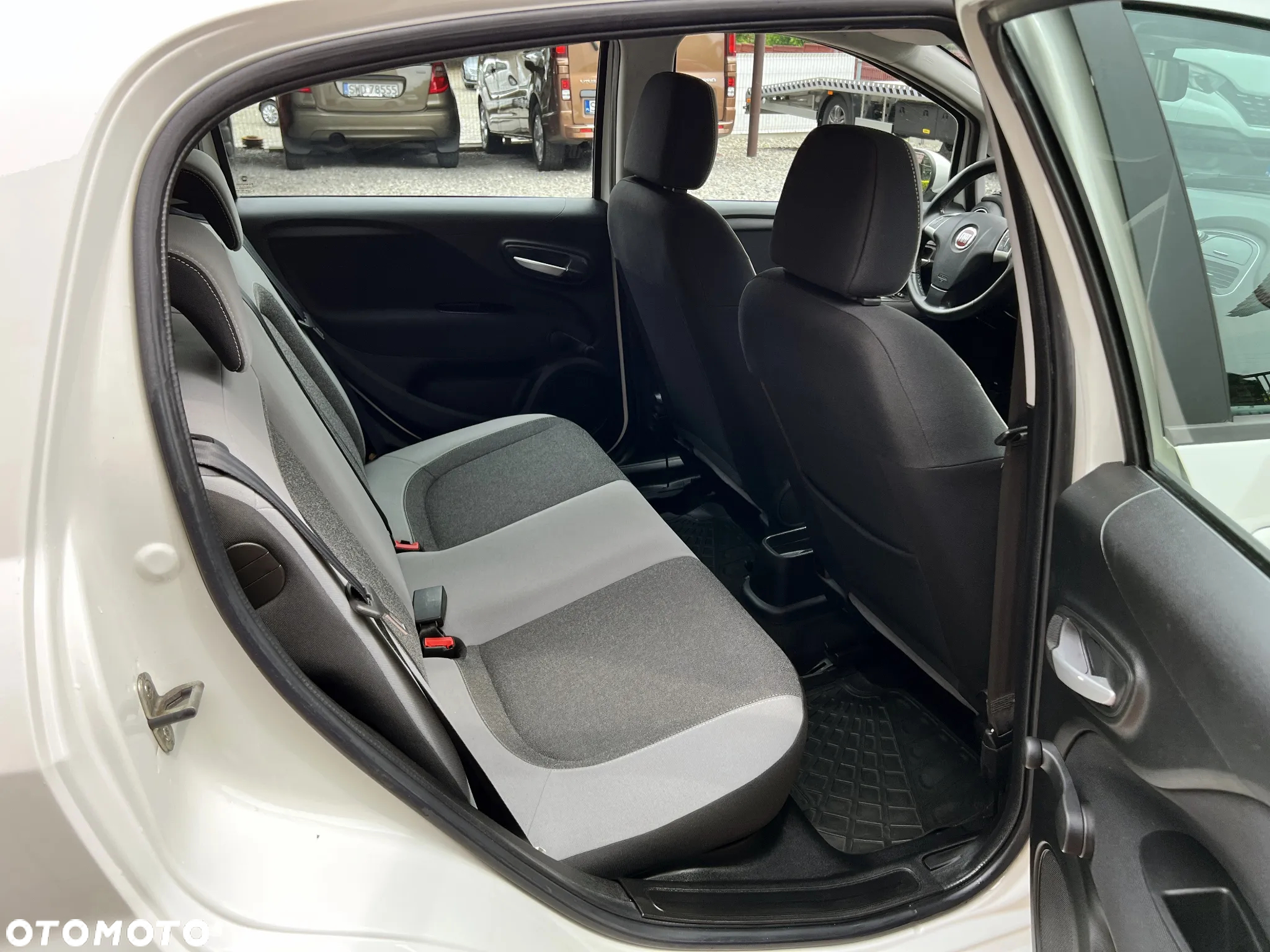 Fiat Punto Evo 1.2 8V Estiva - 29