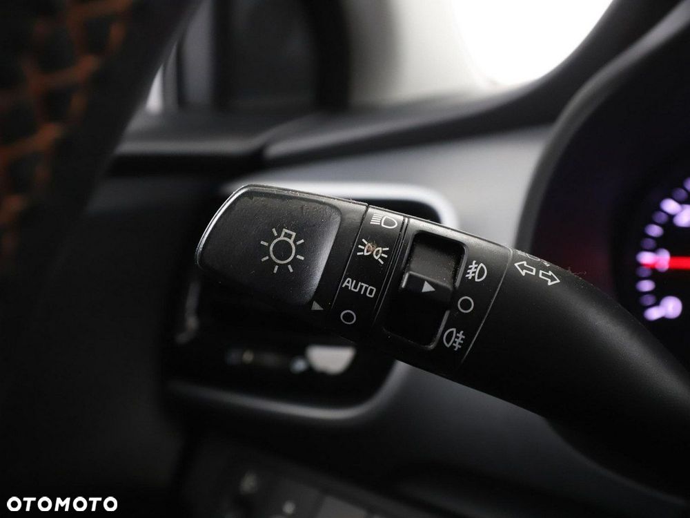 Kia Stonic 1.0 T-GDI M - 32