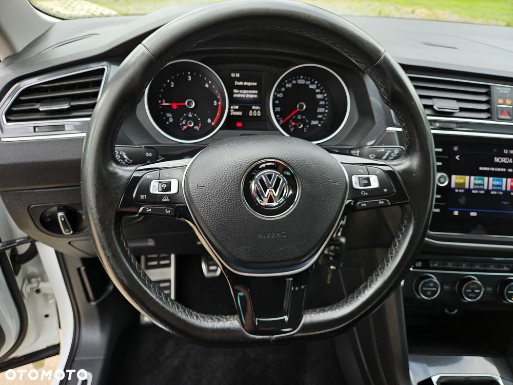Volkswagen Tiguan 2.0 TDI SCR Life - 14