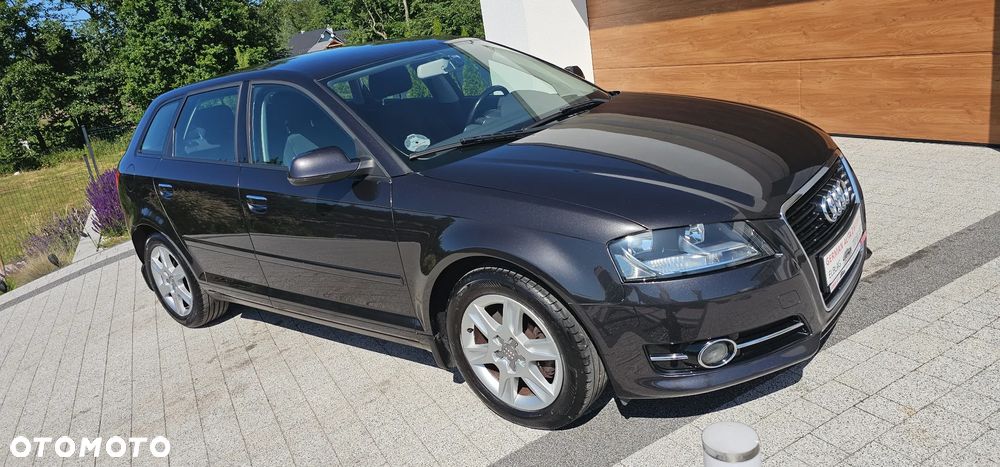 Audi A3 Sportback 2.0 TDI DPF Attraction - 29