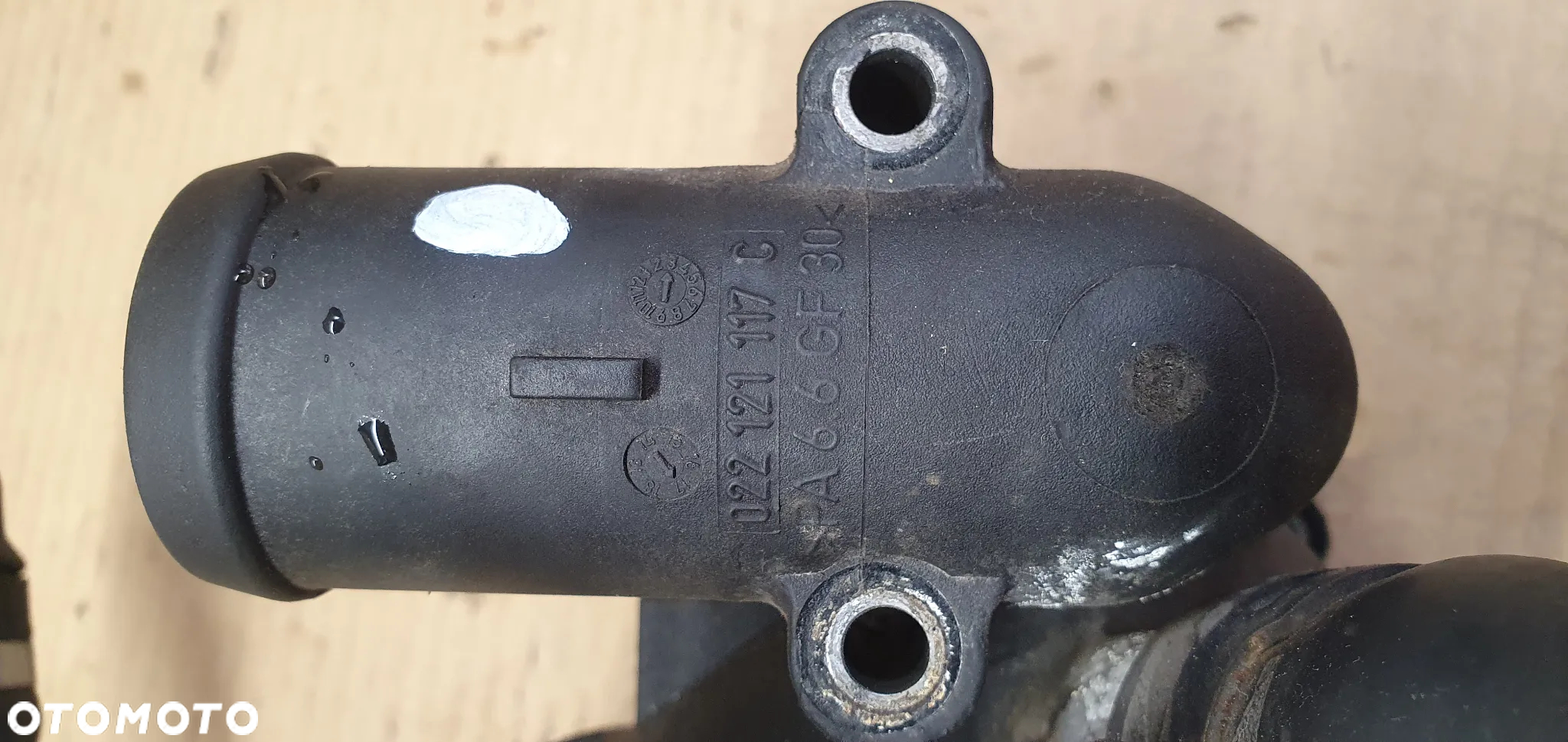 Obudowa termostatu termostat węże VW Phaeton 022121121E - 7