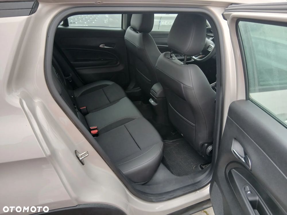 Jeep Avenger 1.2 GSE T3 Altitude FWD - 12