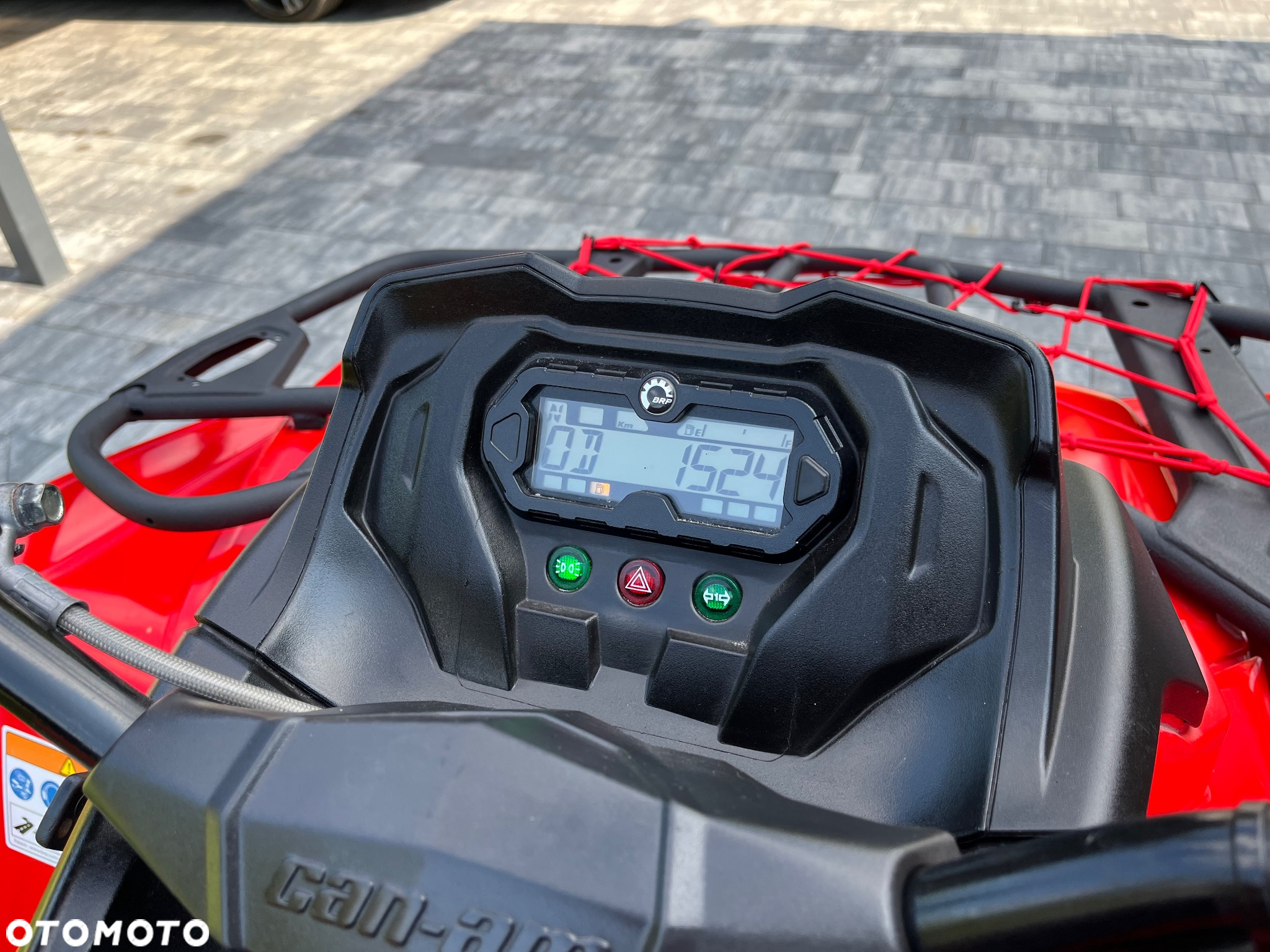 Can-Am Outlander - 8