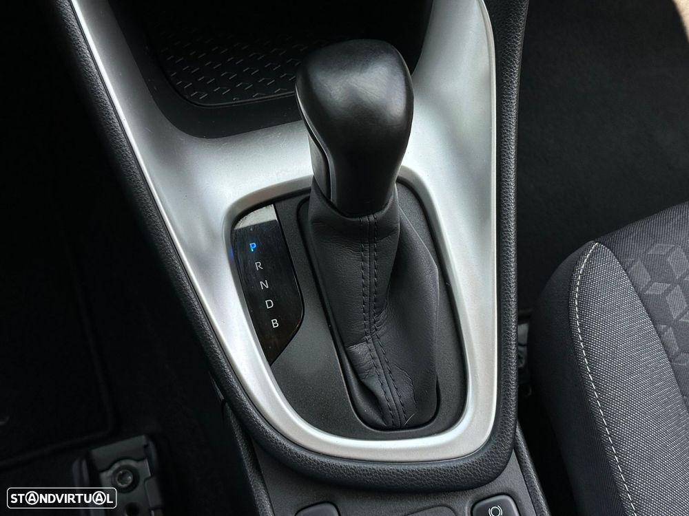 Toyota Yaris 1.5 HDF Comfort Plus - 14