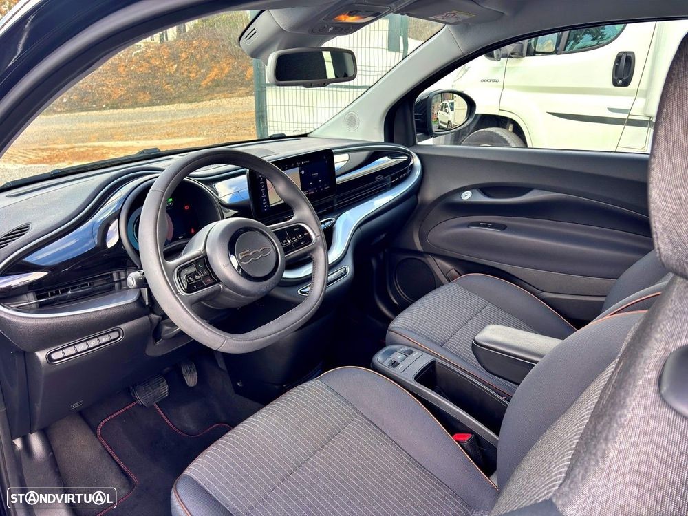 Fiat 500e 3+1 42 kWh - 11