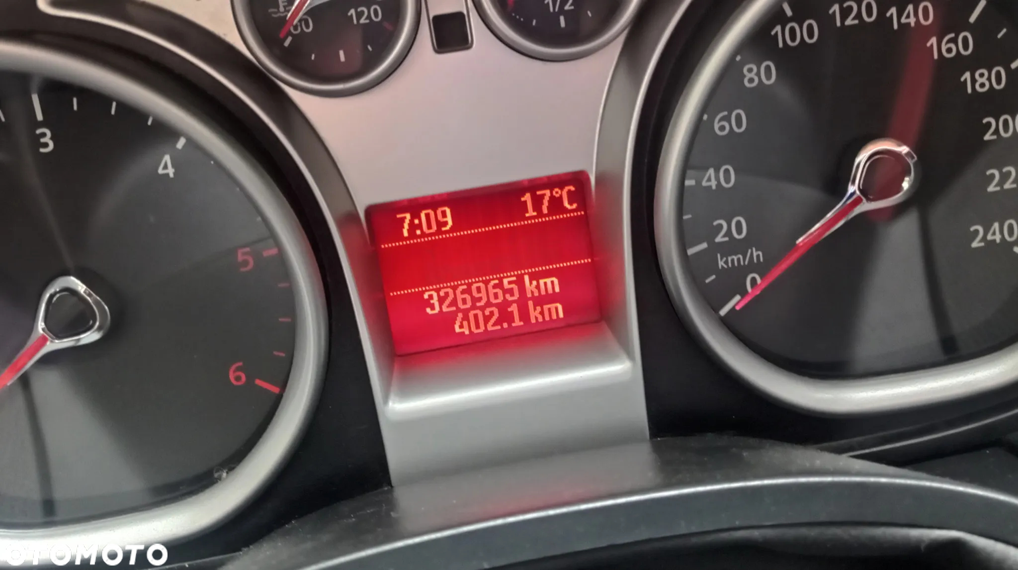Ford Focus 1.8 TDCi Trend - 8