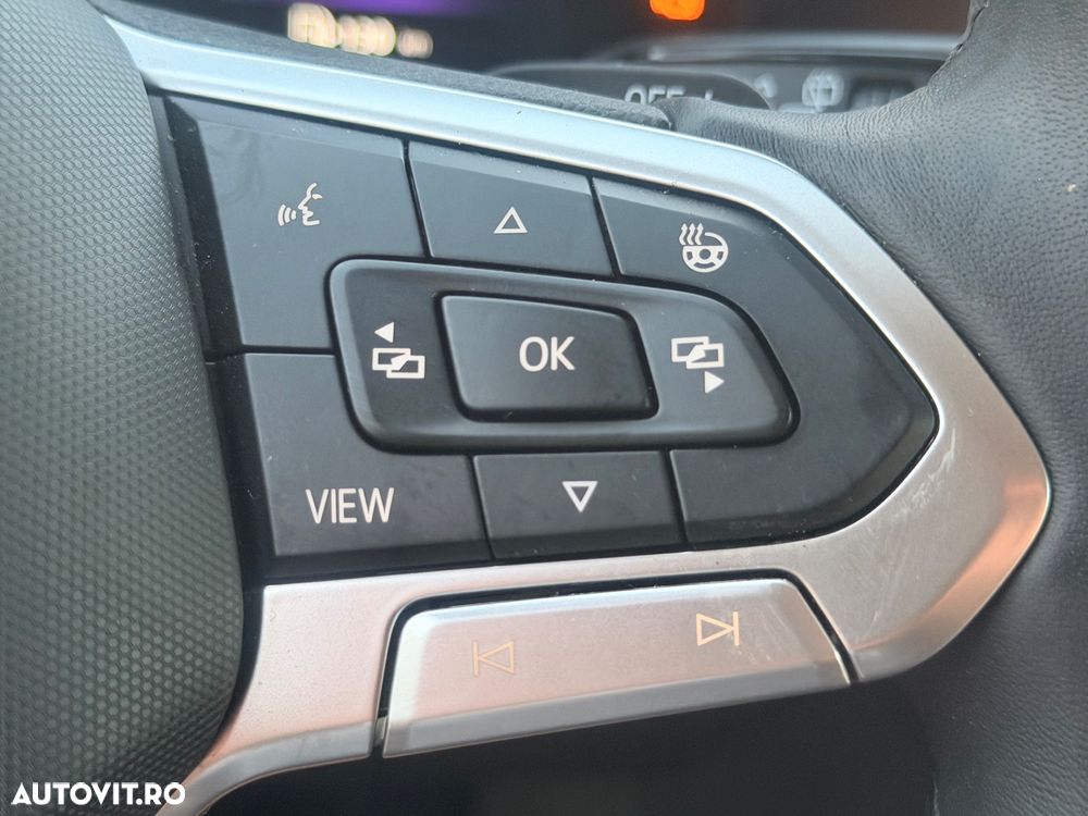 Volkswagen Touareg V6 TDI 4MOTION Elegance - 23