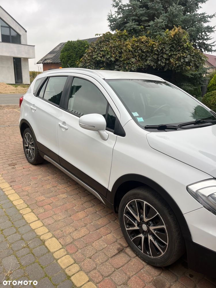 Suzuki SX4 S-Cross 1.6 DDiS 4x4 Comfort - 17