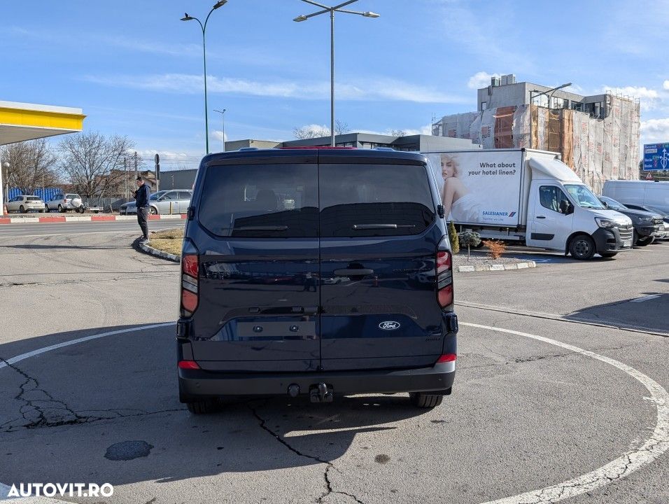 Ford Transit Custom - 7