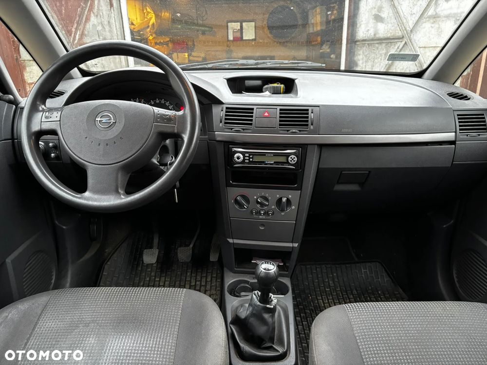 Opel Meriva - 21