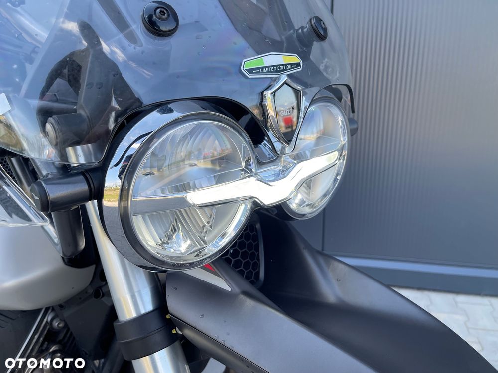Moto Guzzi V85 - 25