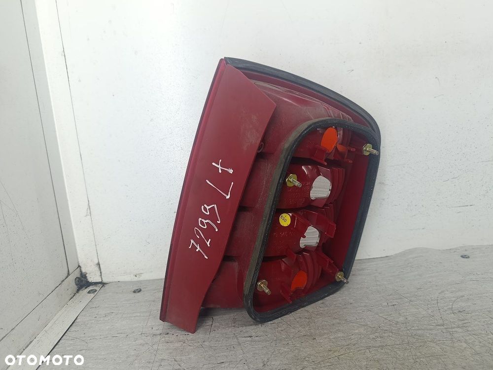 LAMPA TYLNA LEWA SKODA FABIA I FL KOMBI - 4