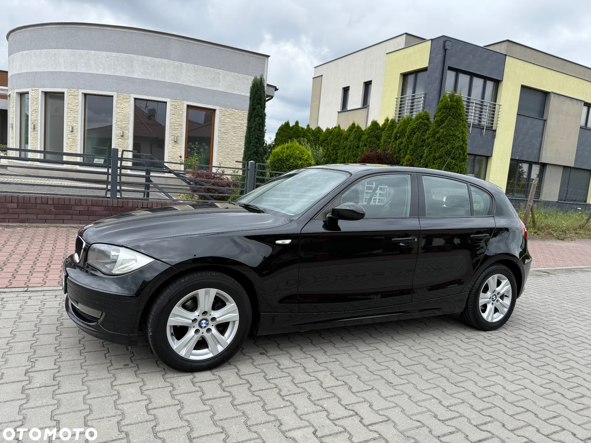 BMW Seria 1 116i - 21