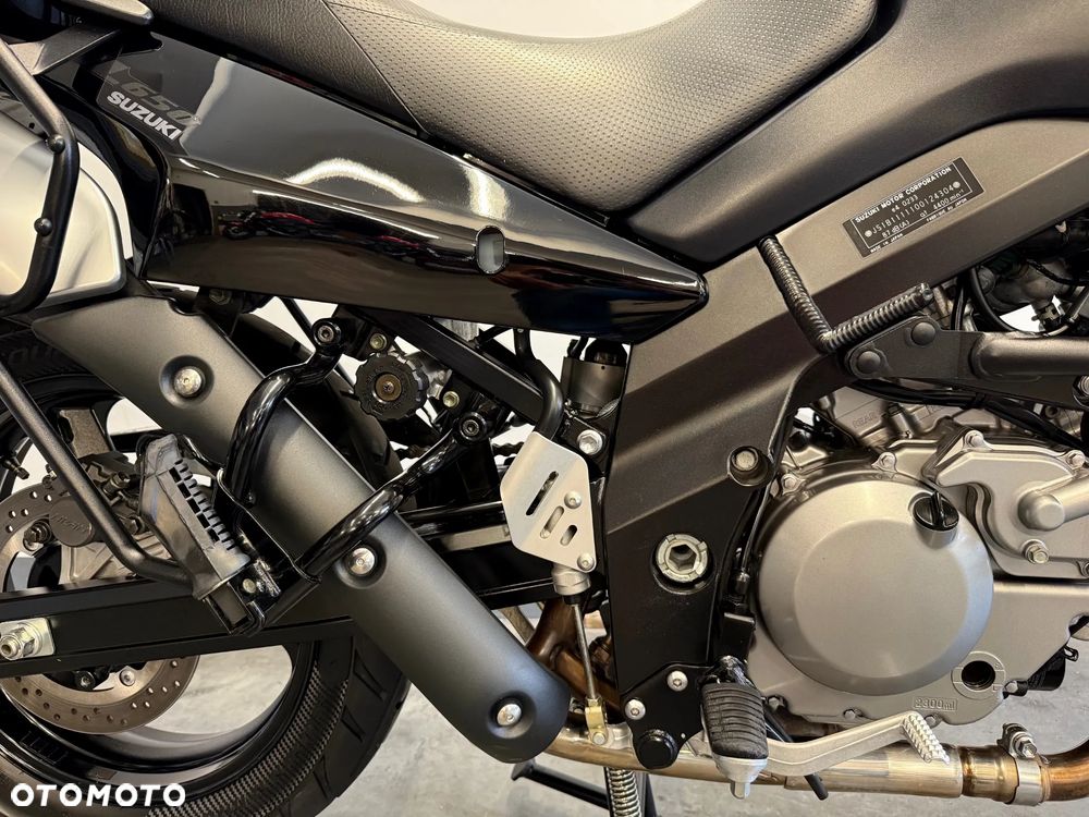 Suzuki V-STROM - 31