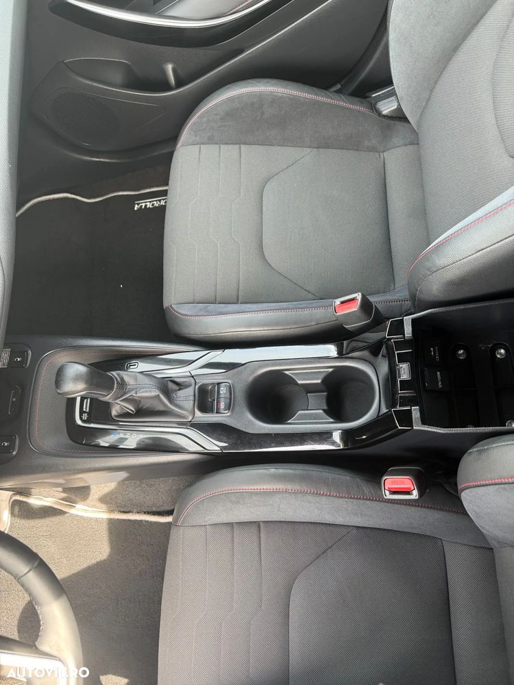 Toyota Corolla 1.8 HSD Exclusive - 22