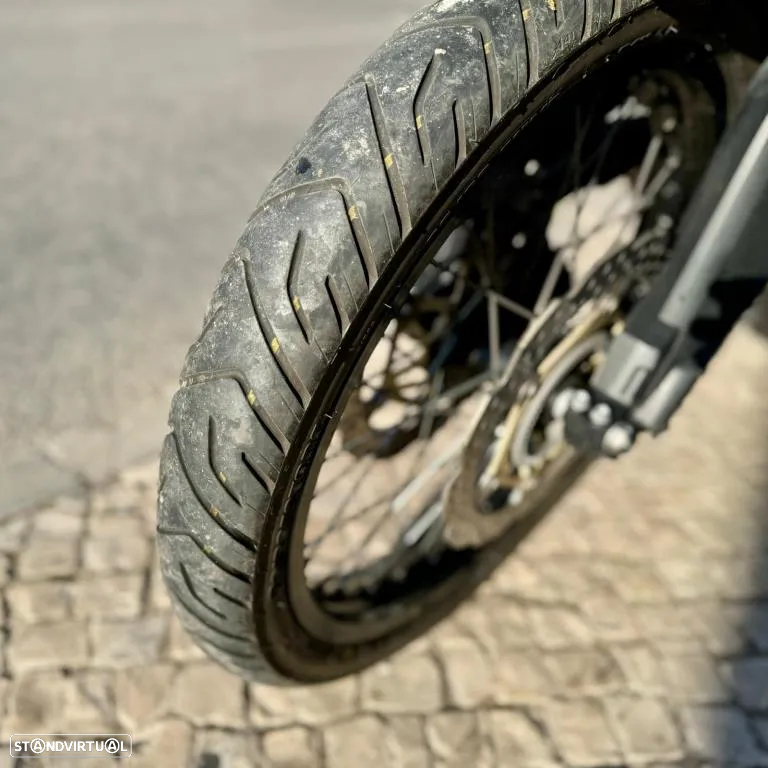 Honda Africa Twin CRF 1000 - 18
