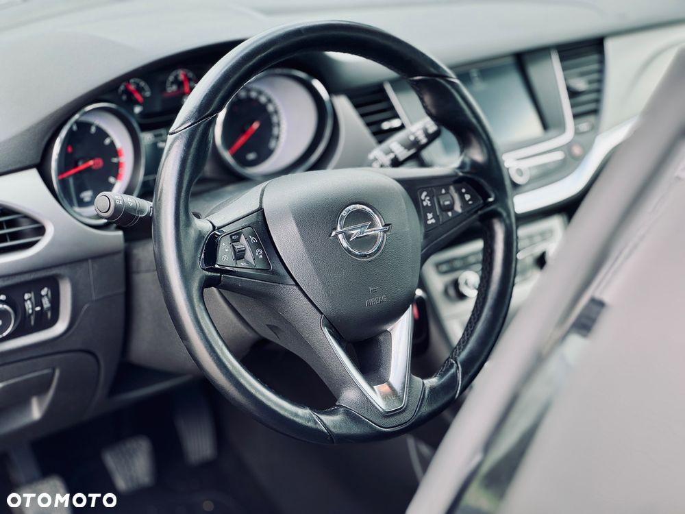 Opel Astra 1.4 Turbo Dynamic - 30