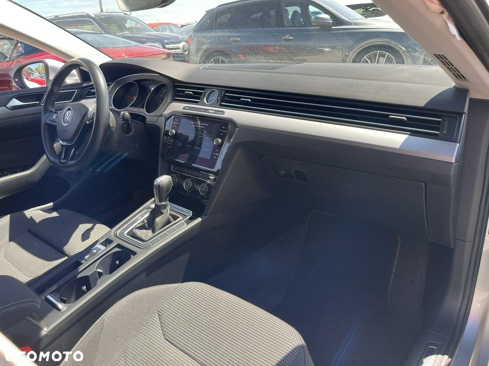 Volkswagen Arteon 2.0 TDI SCR DSG - 13