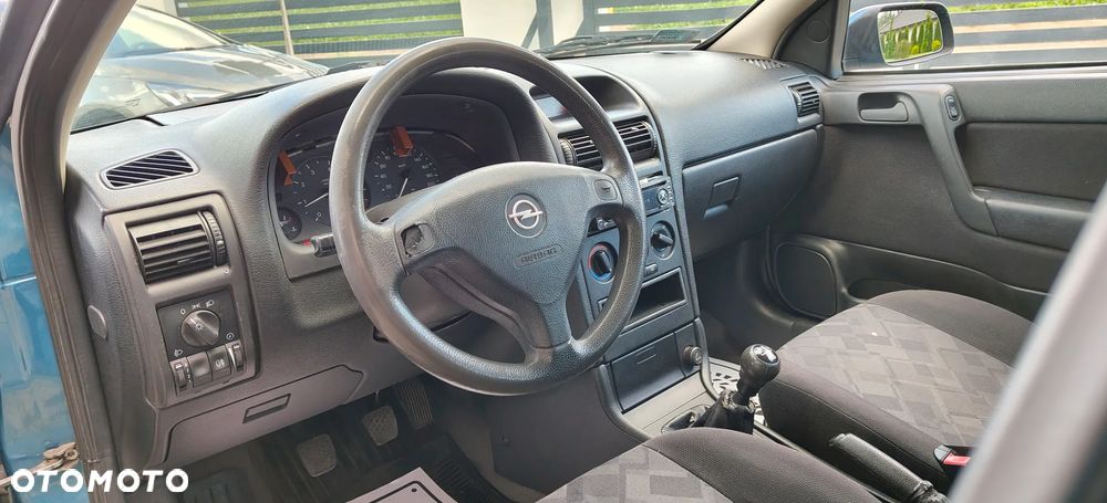 Opel Astra 1.4 16v Look - 17