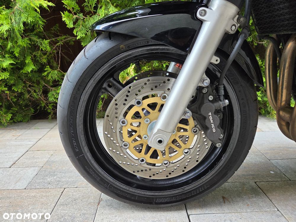 Suzuki Bandit - 25