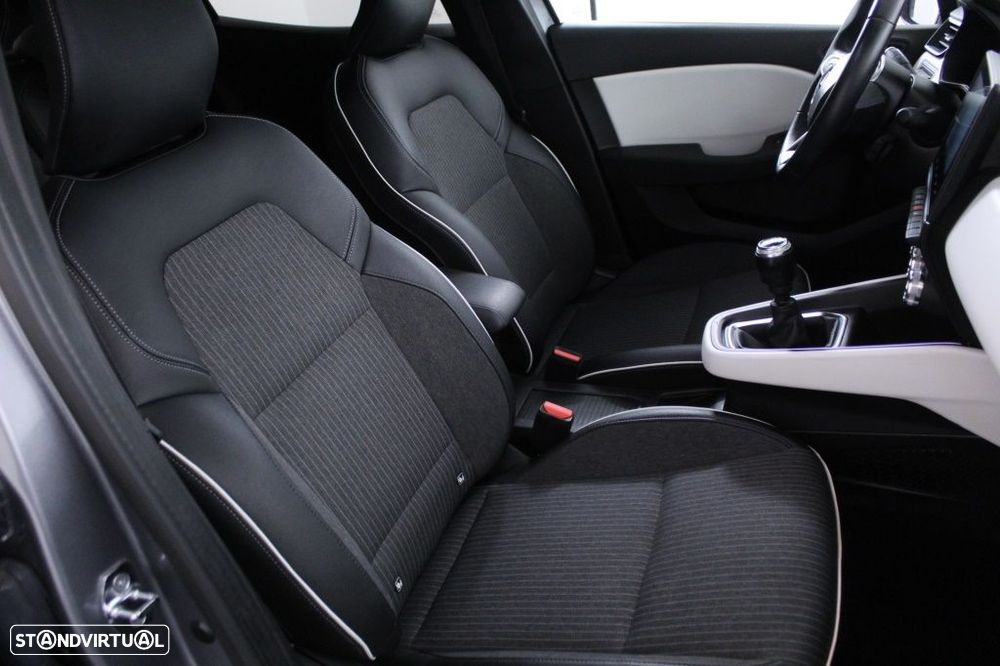 Renault Clio 1.0 TCe Techno - 14