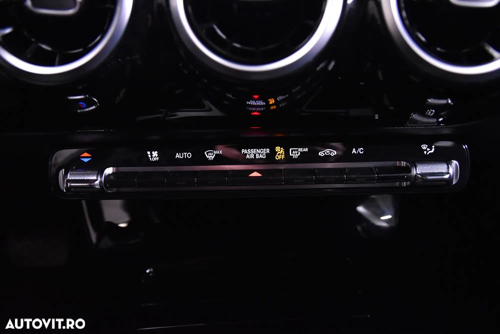 Mercedes-Benz 180 7G-DCT - 20