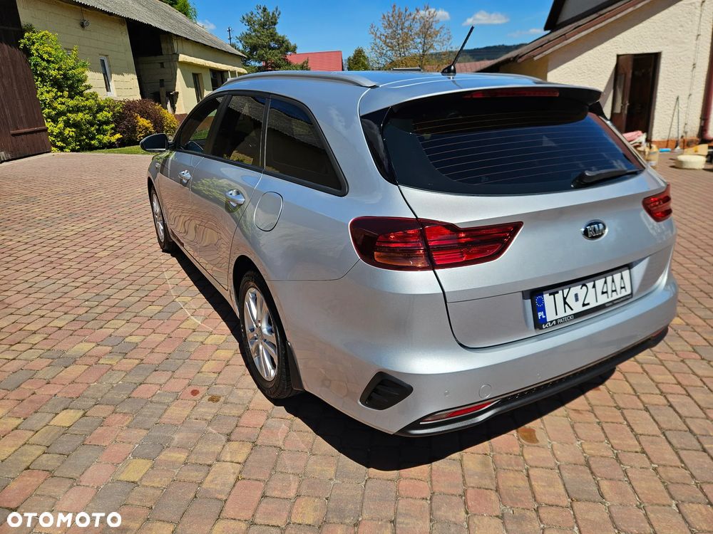 Kia Ceed - 5