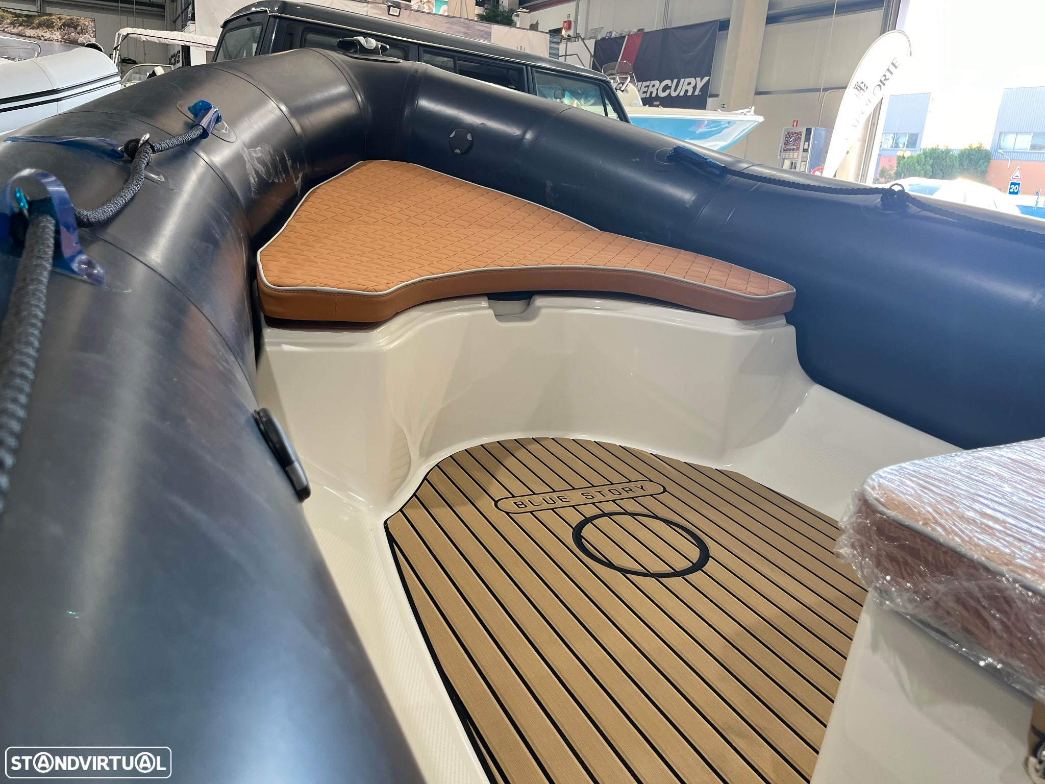 Bombard 550 Blue Story Hypalon - 15