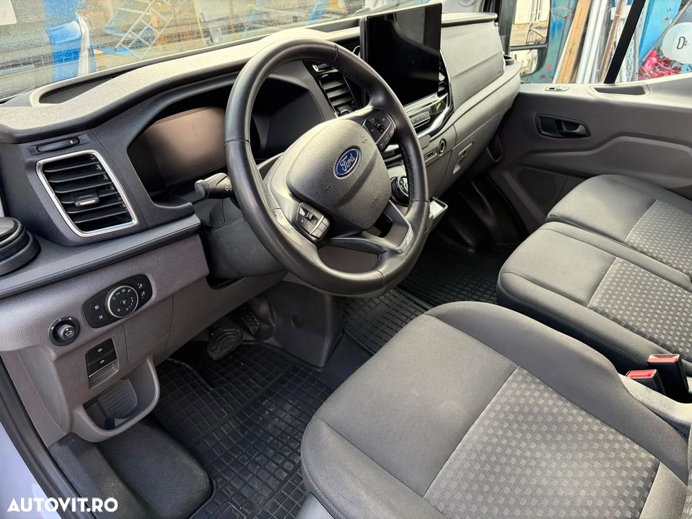 Ford Transit - 13