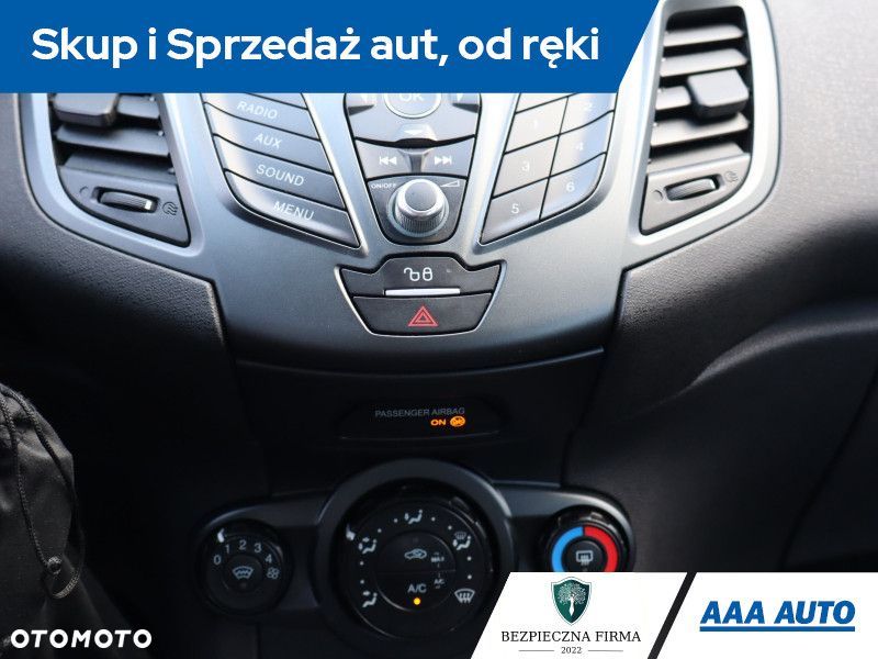 Ford Fiesta - 15