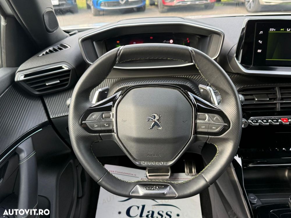 Peugeot 2008 1.2 L PureTech STT EAT8 GT Line - 6