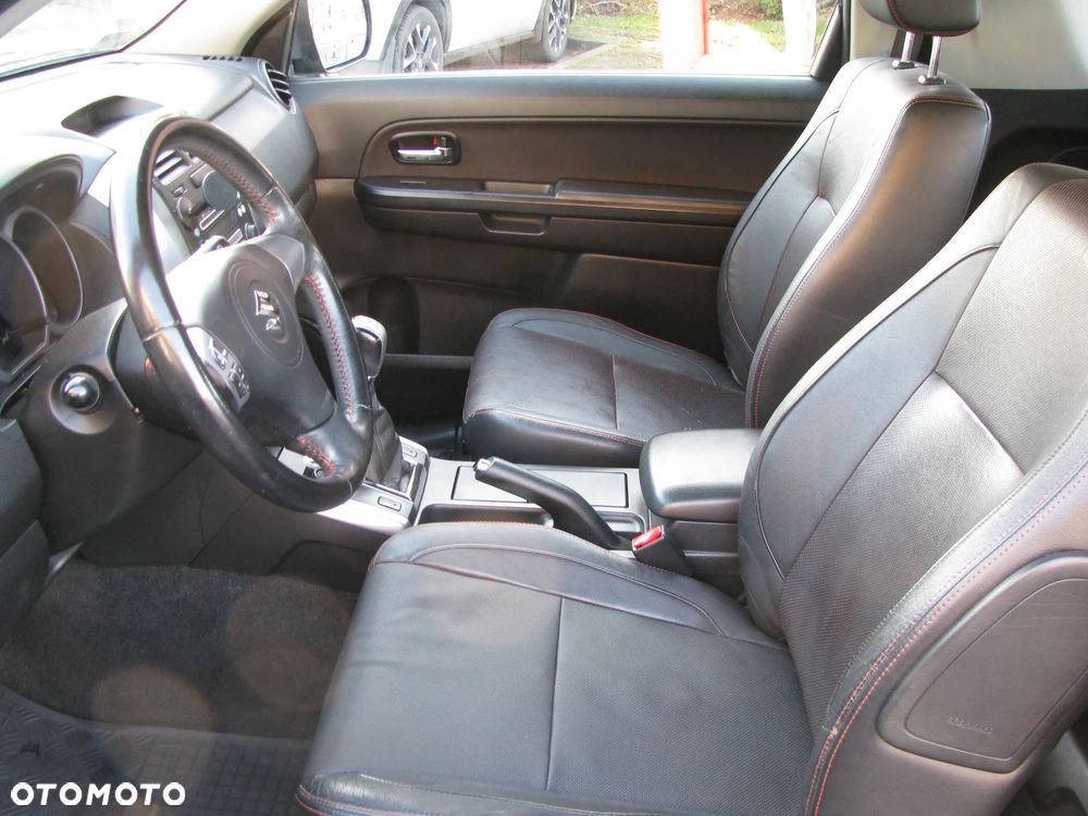 Suzuki Grand Vitara 1.6 Club - 6