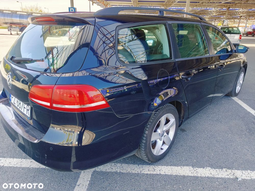 Volkswagen Passat 1.4 TSI Perfectline - 25