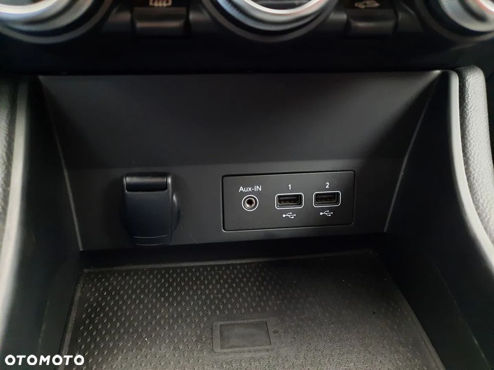 Renault Captur 1.3 TCe Intens EDC - 37