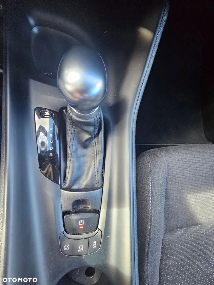 Toyota C-HR 1.8 Hybrid Premium - 19
